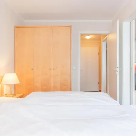 Fewo 530, Seepark Sellin Апартаменты *