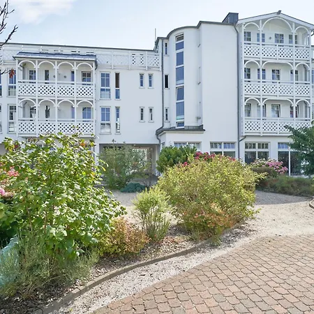 Fewo 530, Seepark Sellin Зеллин